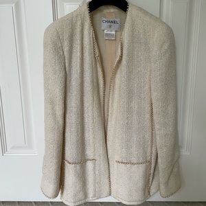 Classic Chanel tweed blazer